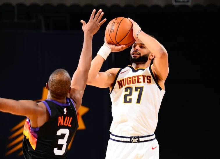 辽宁男篮11分大胜！杨鸣拒绝爆冷，布朗21分爆发，威尔斯21分