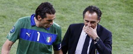 海牛vs三镇：5外援PK4外援，买乌郎先发，帕拉西奥斯替补