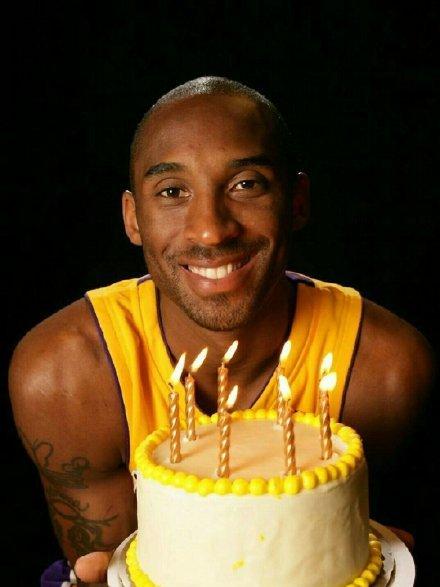 《赛博朋克2077》将提供女主角版本的游戏封面