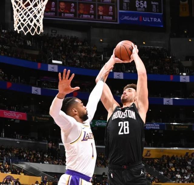 英媒：阿森纳若今夏无法签下伊萨克，球队或6000万英镑引进法兰克福神锋