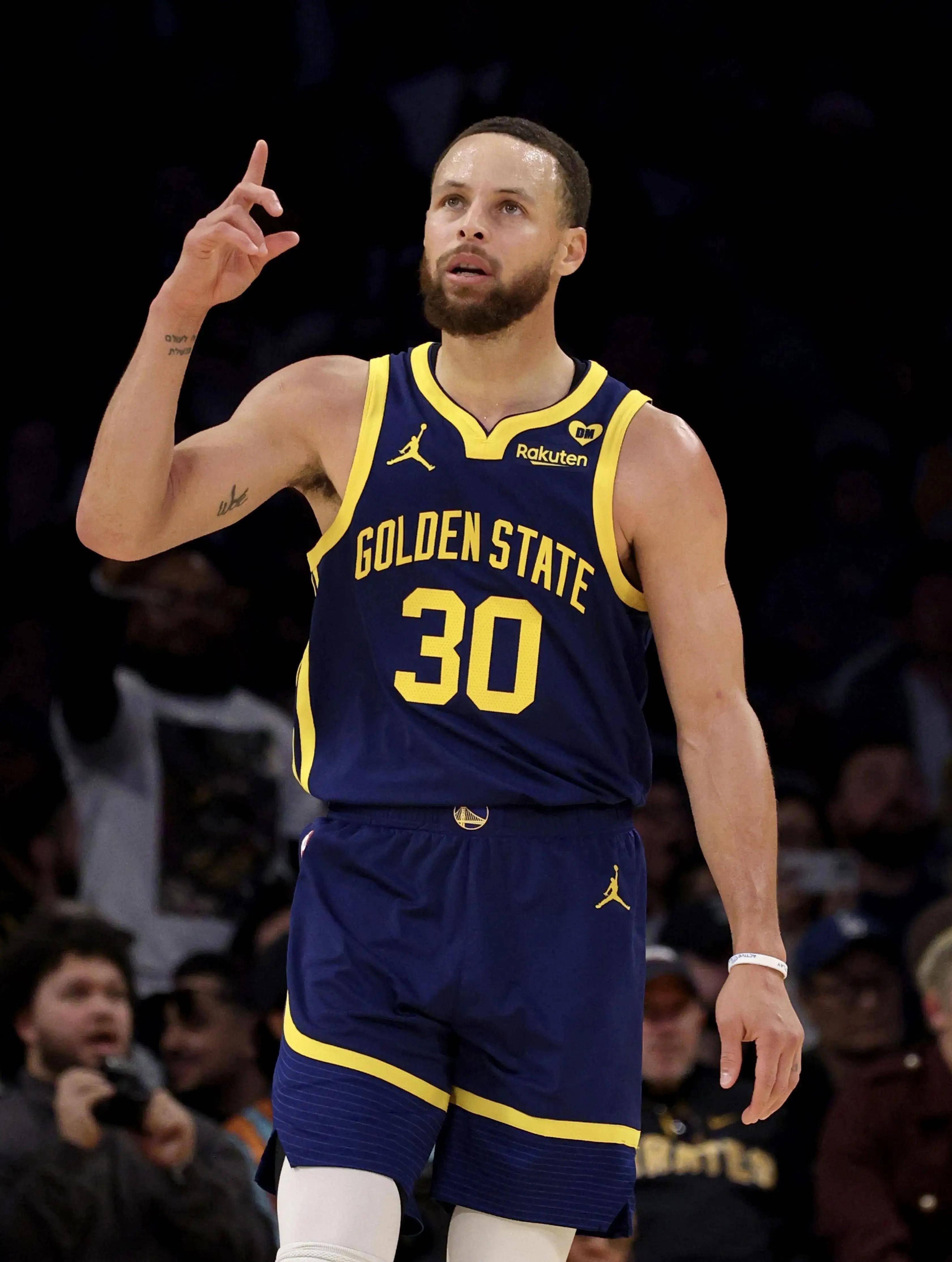 非洲杯-B·图雷绝杀 科特迪瓦3-2加蓬小组第一